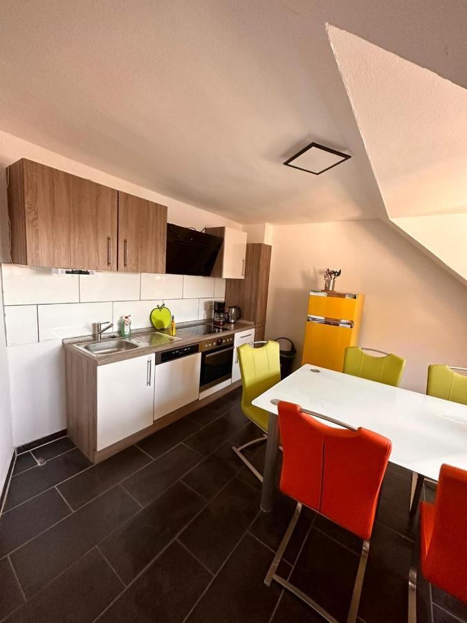 Zimmer Im Zentrum - In Der Naehe Zum Hauptbahnhof Paderborn Esterno foto